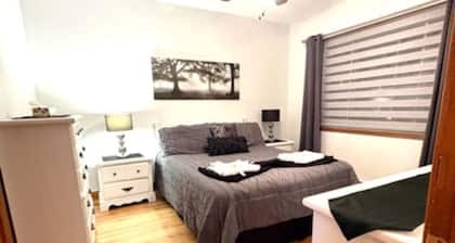 Cozy 3BR Getaway with Backyard & Included parking