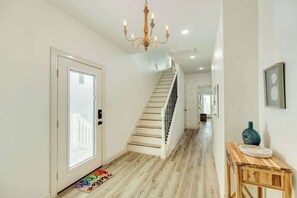 Interior - Surfside Beach Getaway: Family & Ocean Fun! (Surfside Beach)