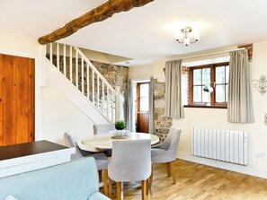 Dining - 2 bedroom accommodation in Carsington, near Ashbourne (Carsington, near Ashbourne)