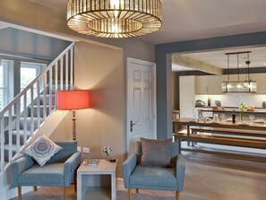 Interior - 4 bedroom accommodation in Darwin Lake, near Matlock (Darwin Lake, near Matlock)