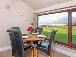 Dining - 2 bedroom accommodation in Mungrisdale, near Keswick (Mungrisdale, near Keswick)