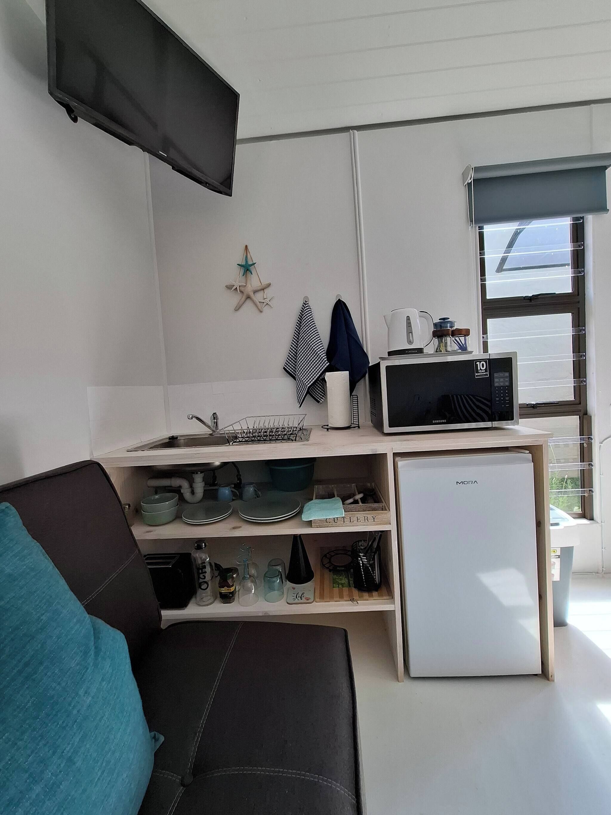 House, 1 Bedroom, Garden View | Living room