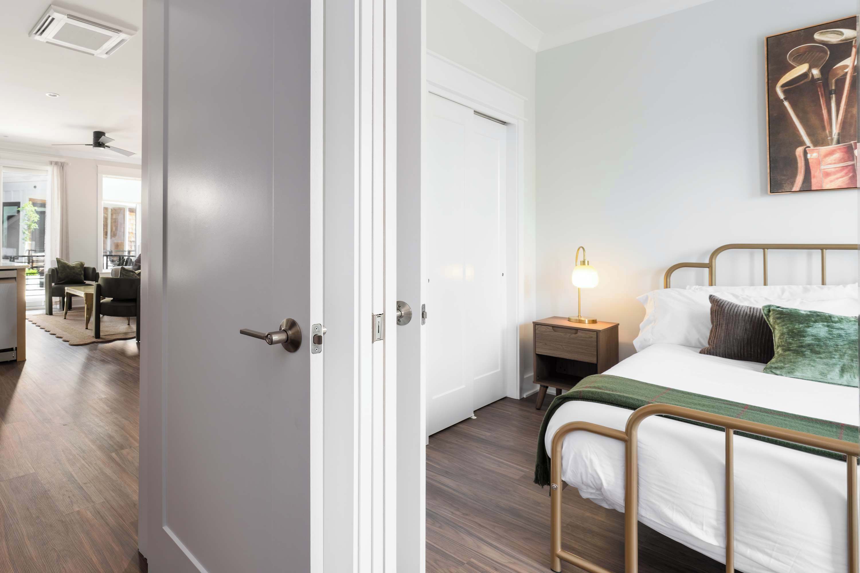 3 chambres, fer et planche à repasser, Wi-Fi, literie fournie
