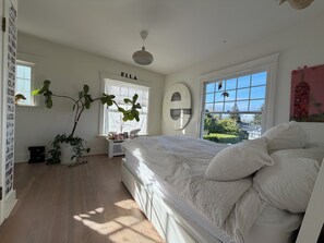 5 Schlafzimmer, Bügeleisen/Bügelbrett, WLAN, Bettwäsche