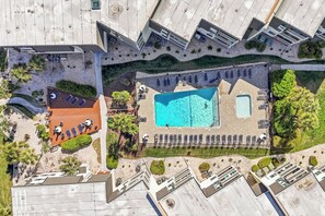 Outdoor pool - Golden Mile Oceanview Retreat (Myrtle Beach)