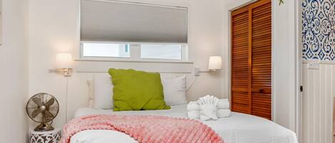 House, Multiple Beds (Antilles Beach Cottage 2) | 2 bedrooms