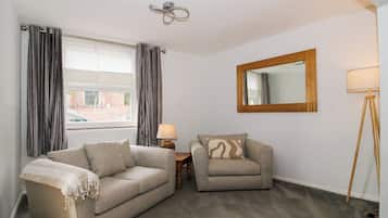 Cottage | Living area