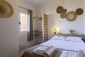 5 slaapkamers, een strijkplank/strijkijzer, gratis wifi, beddengoed