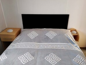 Room - Sealands Caravan Site Ingolmells Sleeps 8 (Skegness)