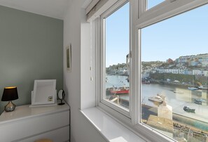 Interior - Prime central location at Harbour Heights in Brixham (Brixham)