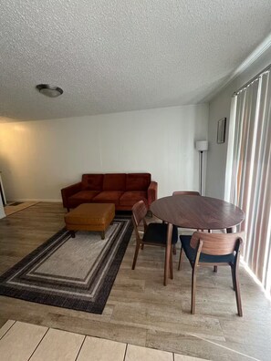 Interior - Lovely 1x1 Apt by Pease Park (Austin)