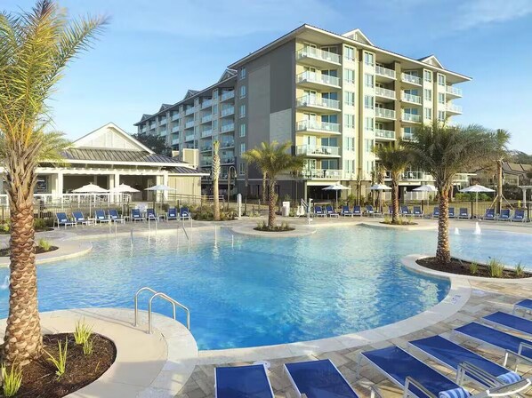 Pool - Condo in Ocean Oak Resort, Hilton Grand Vacations (Hilton Head Island)