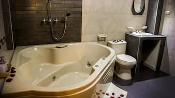 华丽双人房, 浴缸 | 浴室