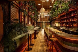 Bar (on property) - King | The Daydrift | Quiet Retreat, Rooftop Pool, Collins Park (Miami Beach)