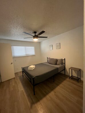 1 bedroom, WiFi, bed sheets - Lovely 1x1 Apt by Pease Park (Austin)