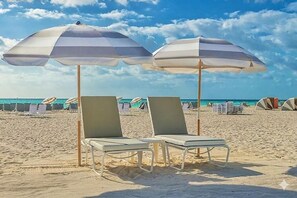 Beach - The Daydrift | Deluxe King | Low Profile, High Intention, Easy Days | 2 Units (Miami Beach)
