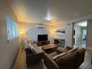 Living area - Comfy 2x1 Apt. Next to Mueller and Downtown (Austin)
