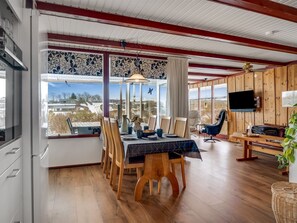 Dining - "Dimo" - 75m to the fjord by Interhome (Roslev)