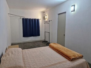 Room - Spacious, comfortable house with excellent location near the Atlixcayotl highway. (Heroica Puebla de Zaragoza)