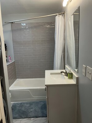 Bathroom - Renovated House 9 Miles from Downtown ATL, Great Backyard on a Cul-de-sac! (Atlanta)
