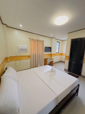 Room - Single Deluxe Urban Retreat (Zamboanga City)