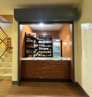 Gift shop - Single Deluxe Compact Comfort (Zamboanga City)