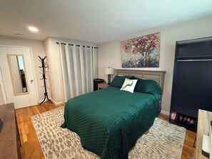 Room -  1-bed 1 bath apartment  in vibrant Boston (Boston)
