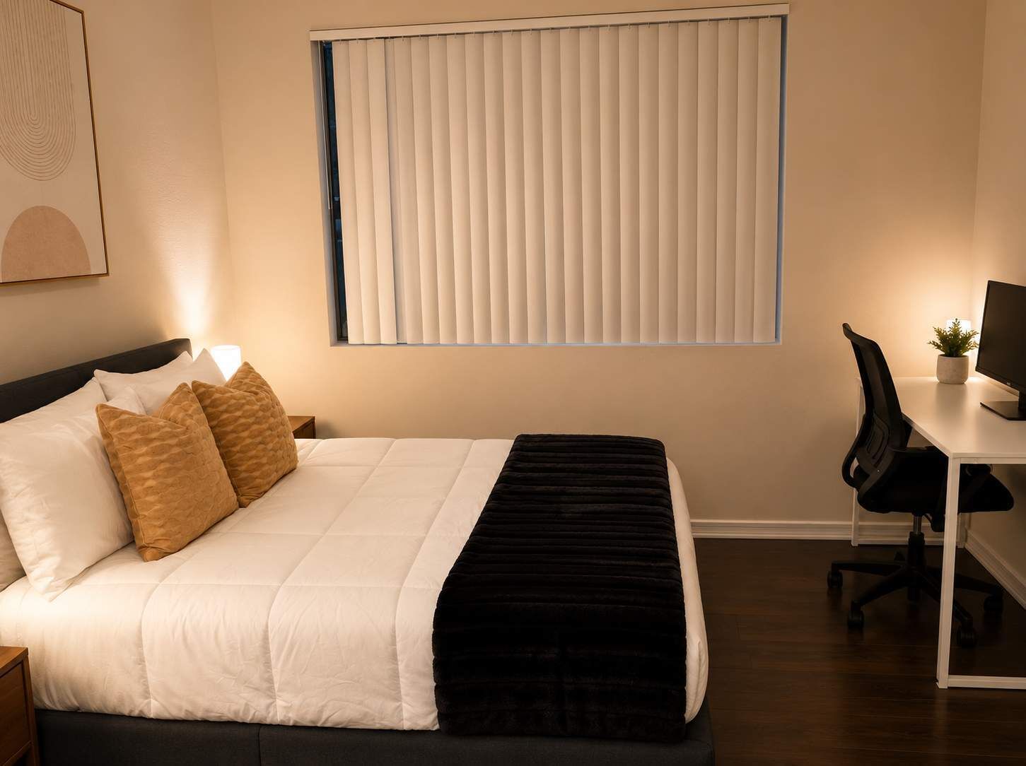 2 habitaciones, tabla de planchar con plancha, cuna de viaje y wifi 