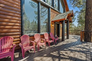 Basic-Ferienhütte, Bergblick | Terrasse/Patio