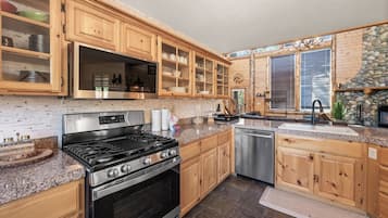 Cabana básico, vista para a montanha | Cozinha privada