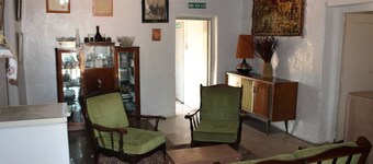 Room-hollywood Lodge & Green Jewel Adven