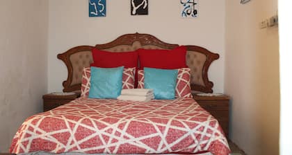 Room-hollywood Lodge & Green Jewel Adven