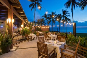 Outdoor dining - Beachfront 2BR Oasis with Outdoor Pool (Puerto Vallarta)
