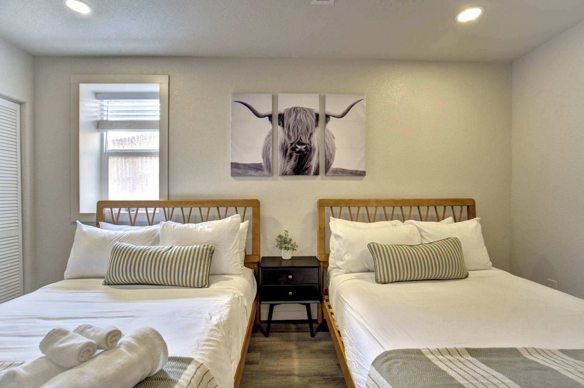 2 quartos, escrivaninha, Wi-Fi, roupa de cama