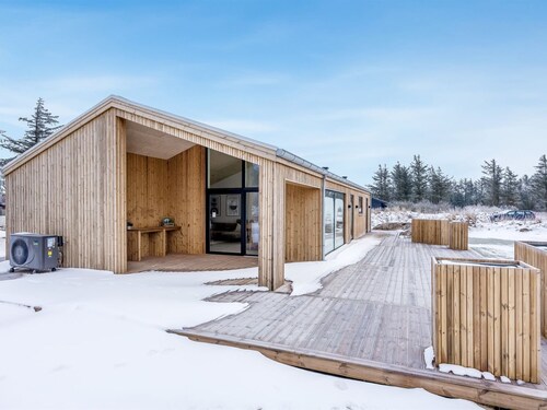 "France" - 1km from the sea by Interhome