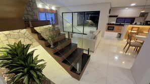 Chalet | Interior - Casa-6 Qrts-Piscina E Area Gourmet-SH144 (Porto de Pedras)
