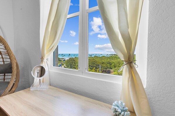 Interior - 10 mins away from Buyé Beach | W Washing Machine (Pedernales)