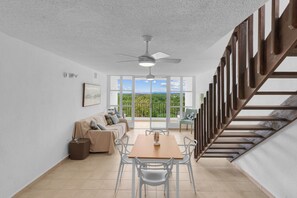 Interior - 10 mins away from Buyé Beach | Monte Bay (Pedernales)