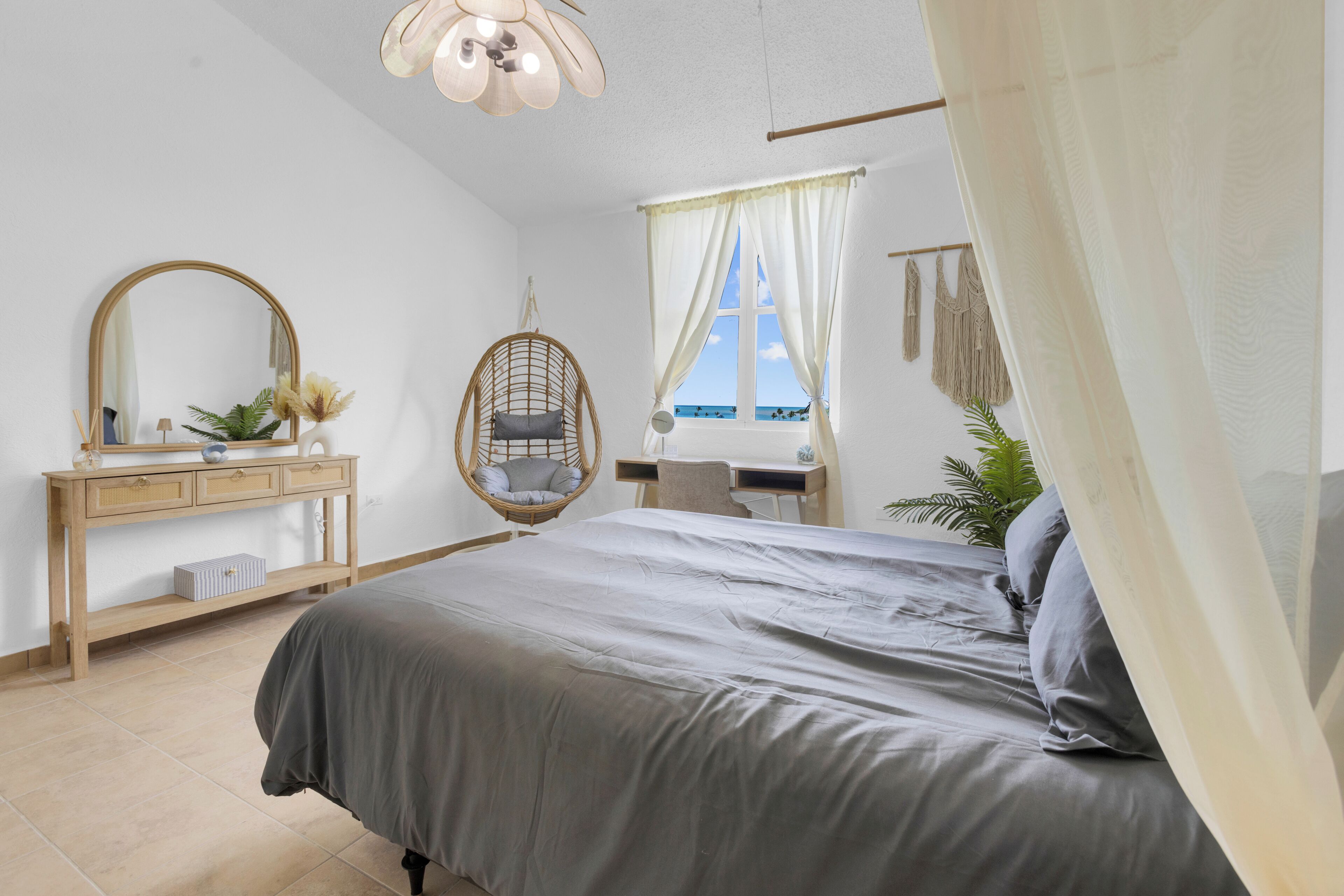 2 habitaciones, tabla de planchar con plancha, wifi y ropa de cama 
