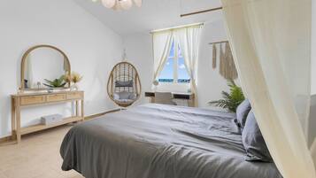 2 habitaciones, tabla de planchar con plancha, wifi y ropa de cama