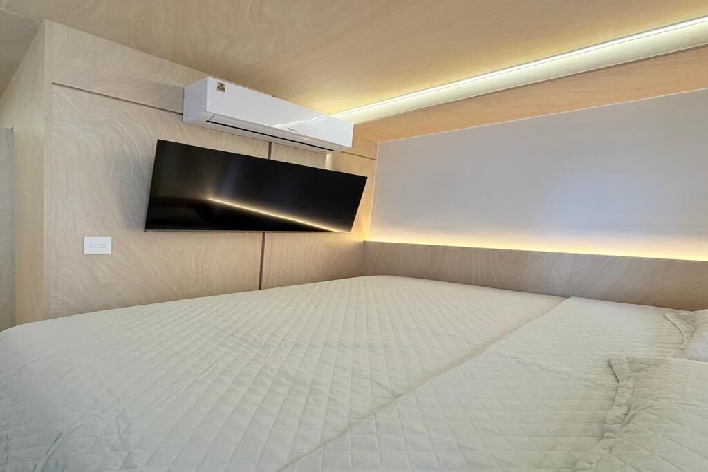 1 quarto, acesso à internet, roupa de cama