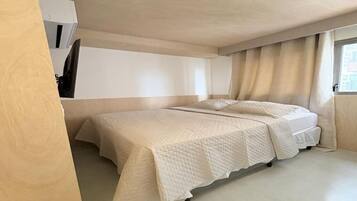 1 quarto, acesso à internet, roupa de cama