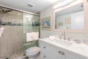 Bathroom - Gateway Villas 595 (Fort Myers Beach)