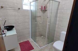 Casa família, 3 quartos | Banheiro