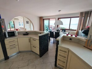 House, 5 Bedrooms, Smoking, Private Pool | Dining - Villa Vrata Jadrana 1 (Rijeka)