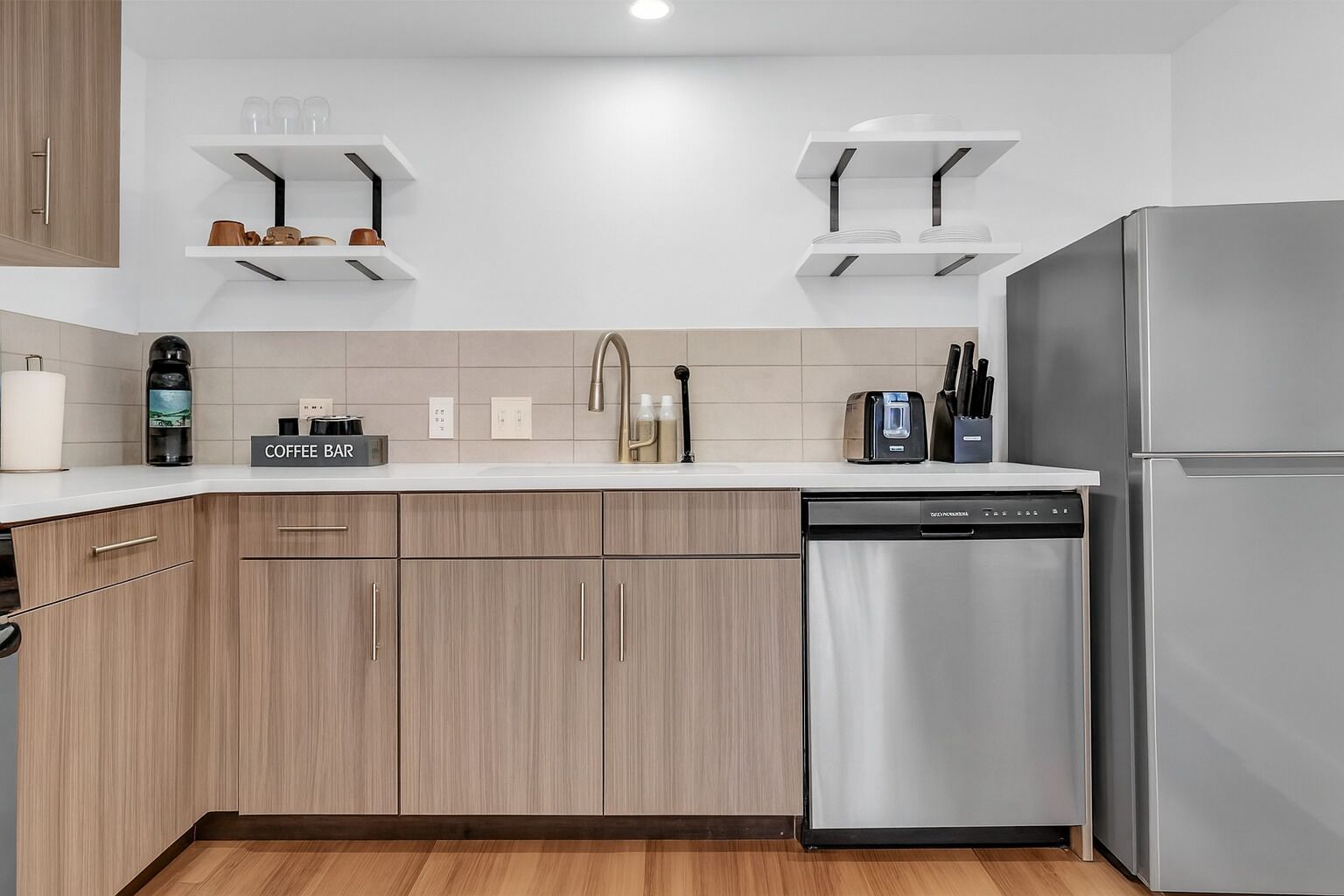 Comfort Apartment, Multiple Beds, Non Smoking, Pets Allowed | Private kitchen