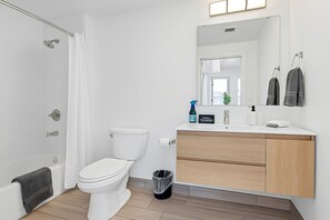 Apartamento Confort, varias camas, no fumadores, Se admiten mascotas | Baño