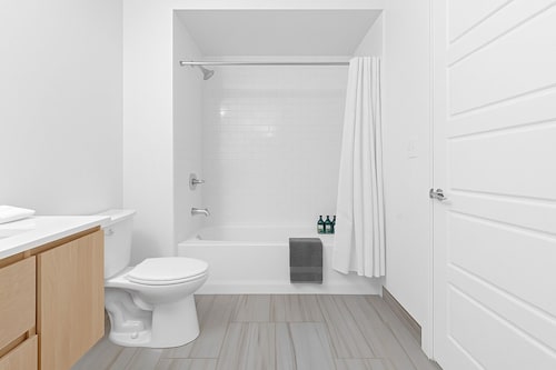 The Adams by Stylish Stays