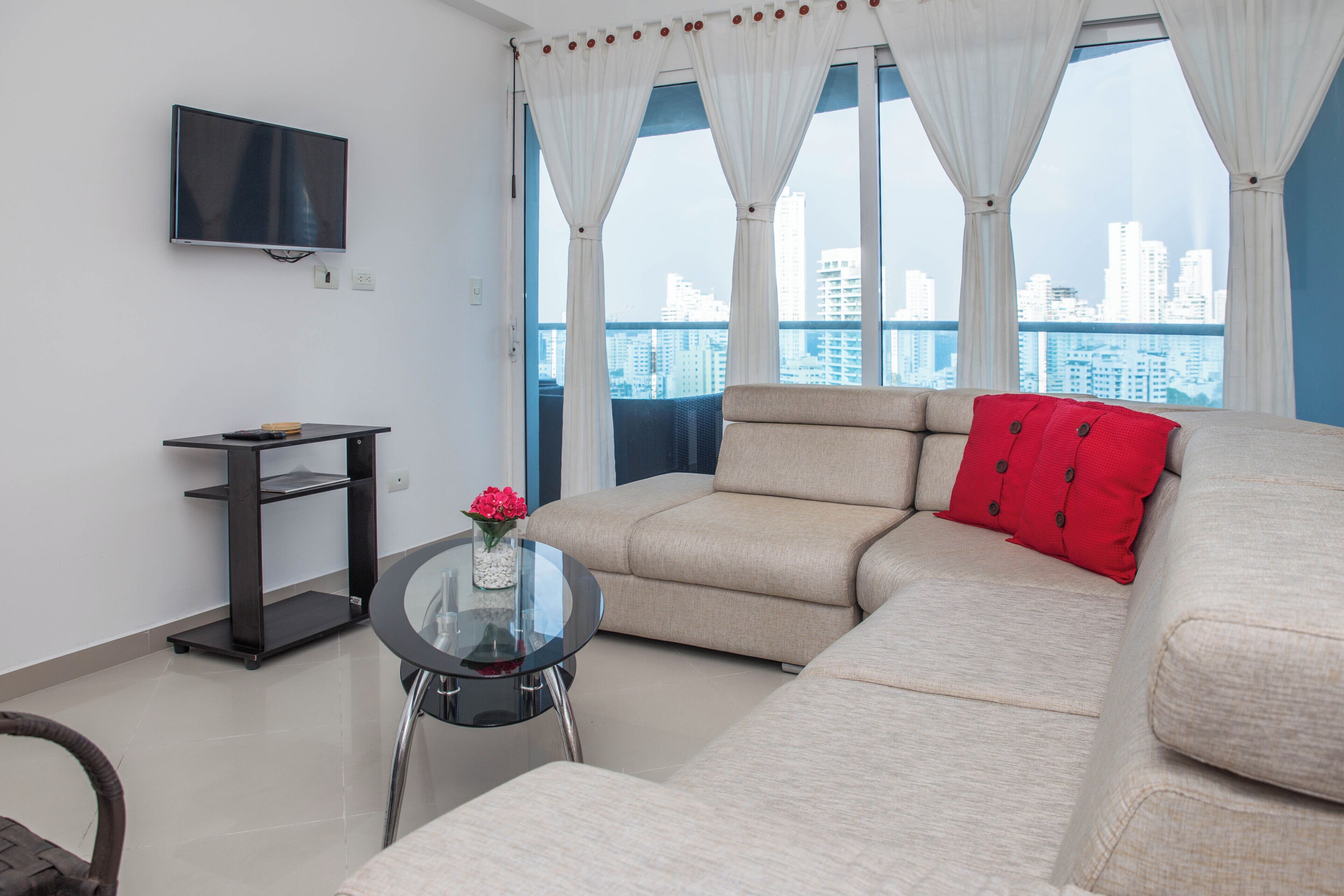 Standard Apartment, Balcony, Lake View | Living area