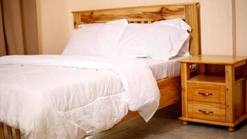 Luxury Studio, Balcony, Mountain View